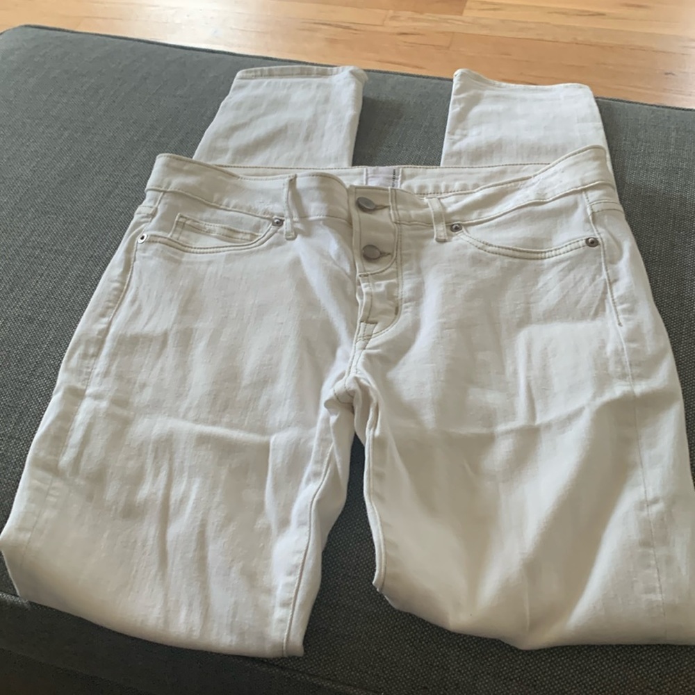Rich & Skinny cream colored skinny jeans